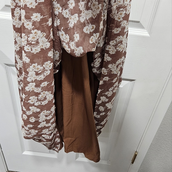 Floral Maxi Dress - Picture 3 of 5